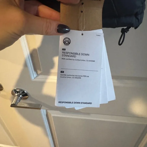 NWT North Face Retro Nuptse Jacket with Packable Hood (rolled under collar) - Picture 5 of 7